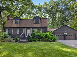 9 Spruce Rd, North Reading, MA 01864