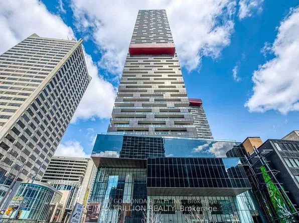 8 Eglinton Ave E #3502, Toronto, ON M4P 1A6