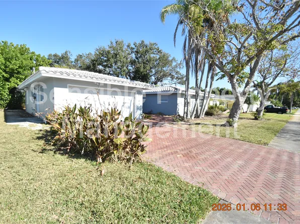 6485 30th Ave N, Saint Petersburg, FL 33710