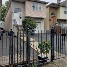 125 N 11th St #1, Newark, NJ 07107