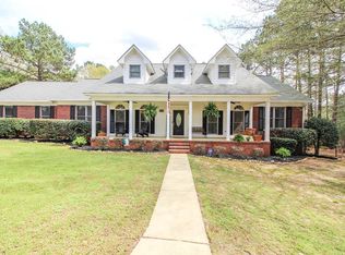 657 Oliver Rd, Pine Mountain, GA 31822