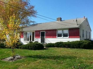 955 Brookens Rd, Fayetteville, PA 17222