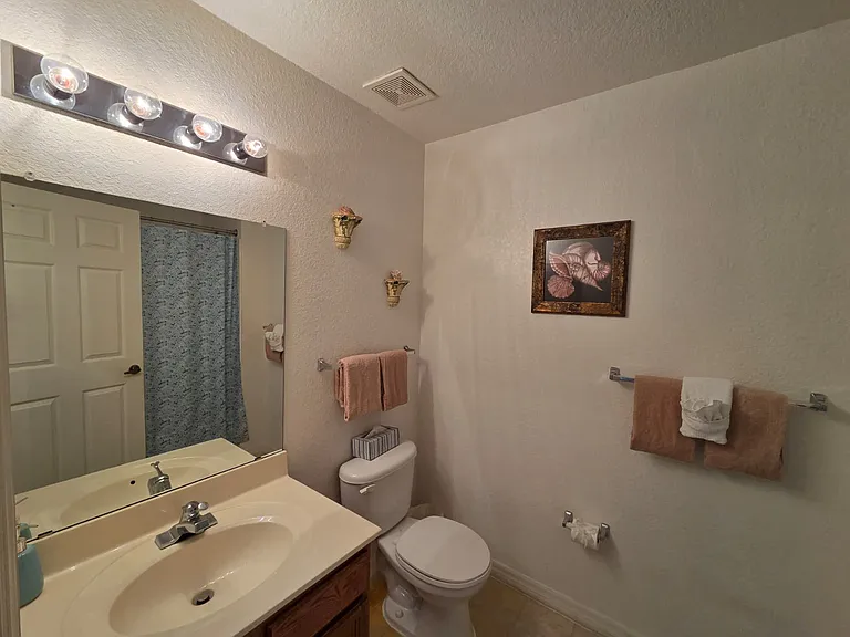 4600 Yellowgold Rd W #106 — Photo 12