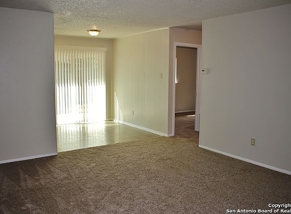 2nd image of 4818 Flicker St