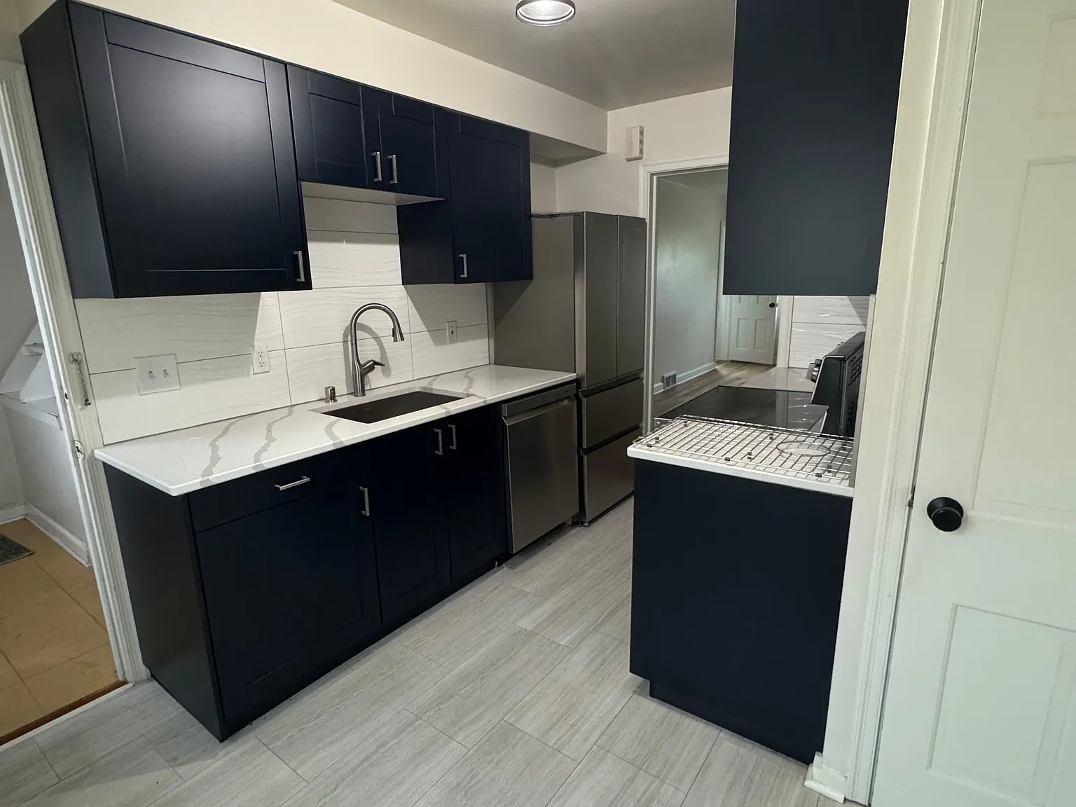 2 bed, 1.0 bath, 800 sqft, $1,315 — Photo 1