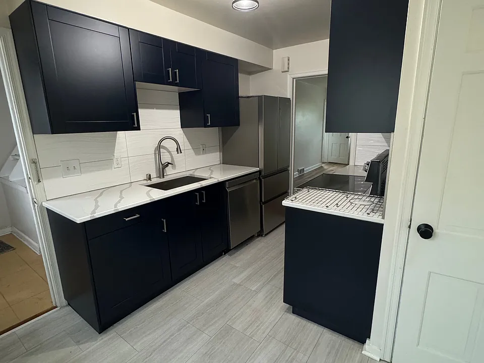 5529 W Keefe Ave #3