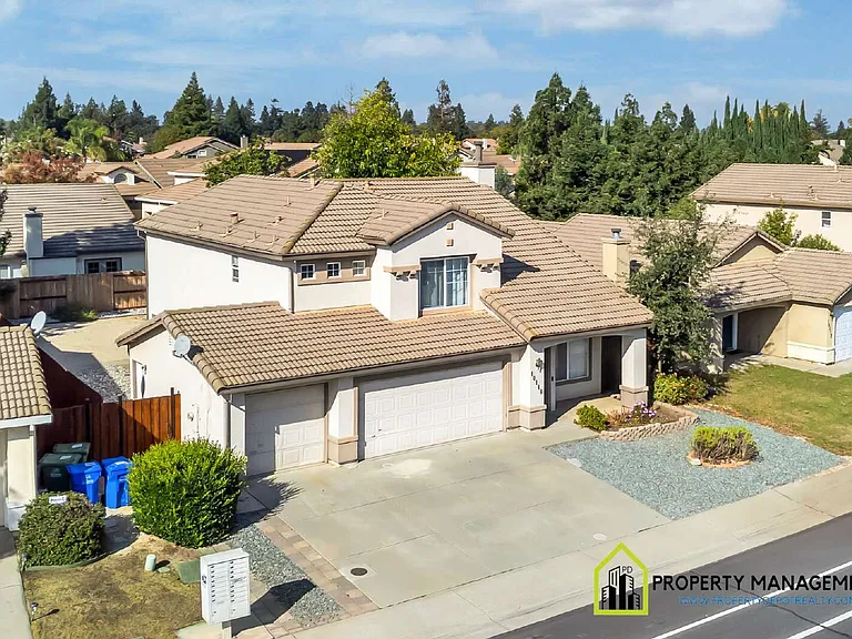 10118 Hampton Oak Dr — Photo 5
