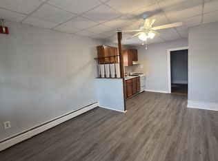 422 Armistice Blvd, Pawtucket, RI 02861