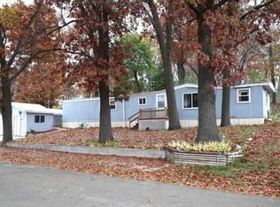 318 Railroad St, Rio, WI 53960