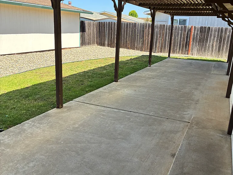 Casa Del Rio Mobile Estates — Photo 43