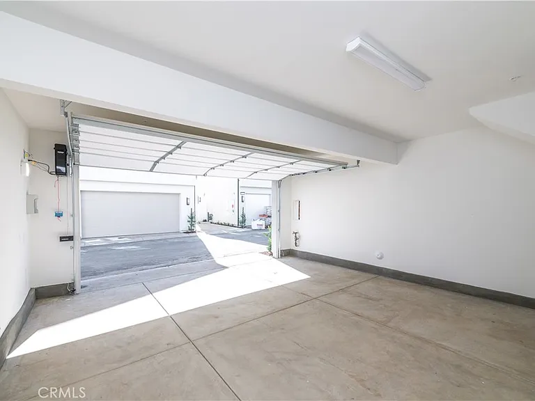 2472 E Stanley Paseo — Photo 23