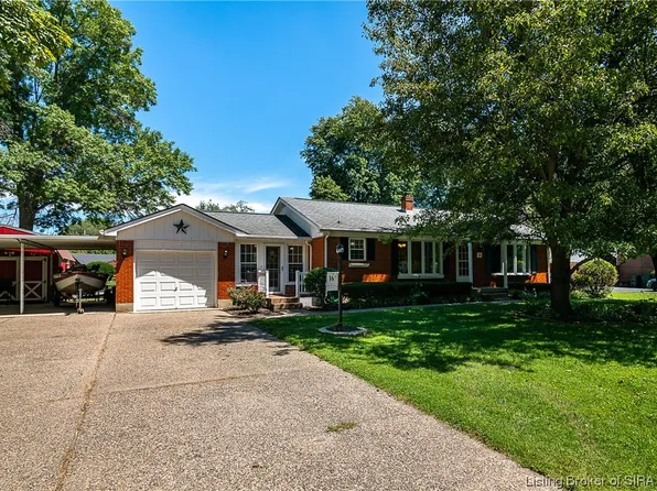 39 Forest Dr, Jeffersonville, IN 47130