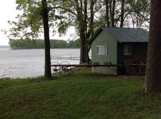 22 Folsom Harbor Rd, Grand Isle, VT 05458