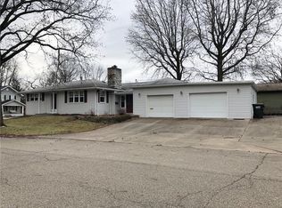 2000 N Cross St, Dover, OH 44622