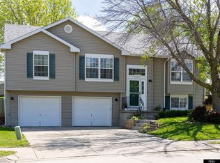 2603 Arrowhead Ln, Bellevue, NE 68123