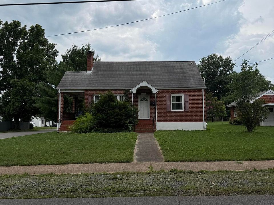 1st image of 4604 Eden Dr NW