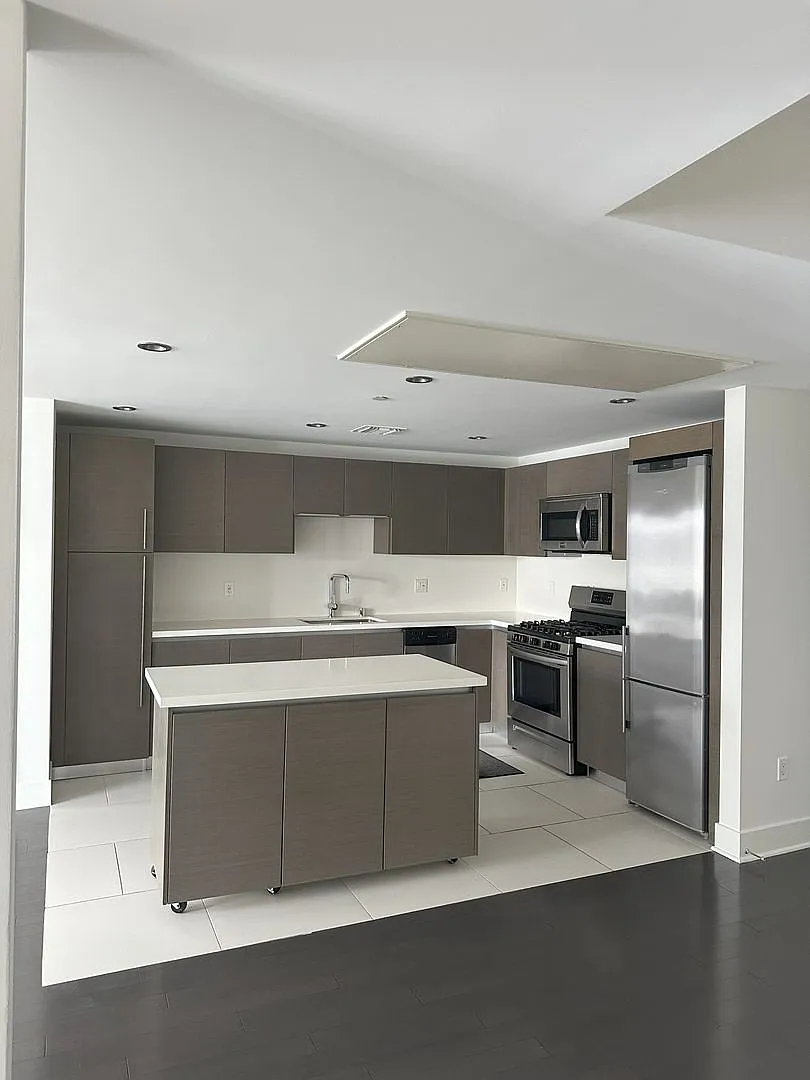2 Bedroom 2 Bathroom Condo for rent — Photo 1