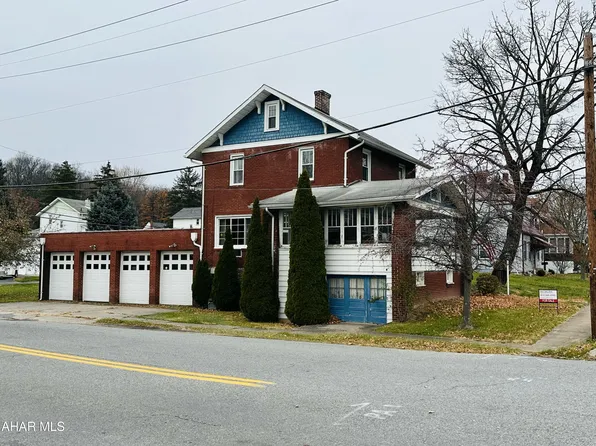 2524 Pleasant Valley Blvd, Altoona, PA 16602