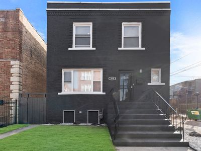 215 E 69th Pl, Chicago, IL, 60637