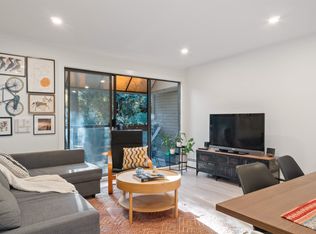 1345 W 15th Ave #318, Vancouver, BC V6H 3R3