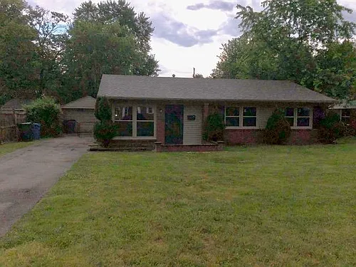 617 Burbank Ct Photo 1
