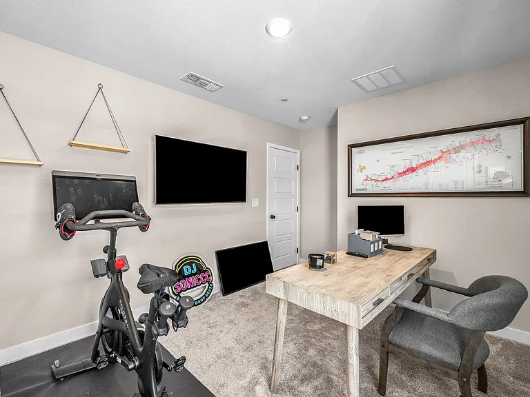 2394 Bellinzona Pl — Photo 47