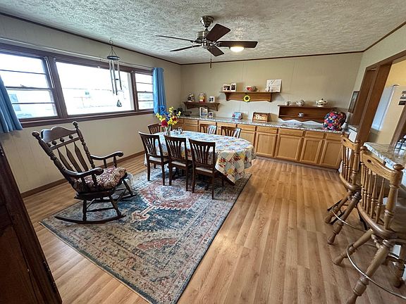 5th image of 1317 Warner Rd