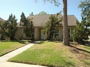 15462 Peermont St, Houston, TX 77062
