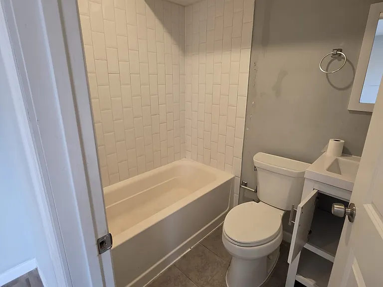 78-80 12th Ave #4 — Photo 11