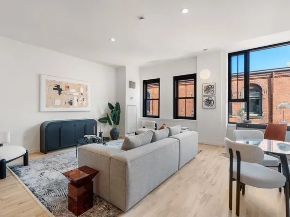 346 Congress St #516, Boston, MA 02210