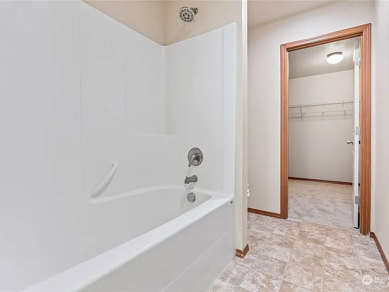 17620 74th Avenue Ct E — Photo 11