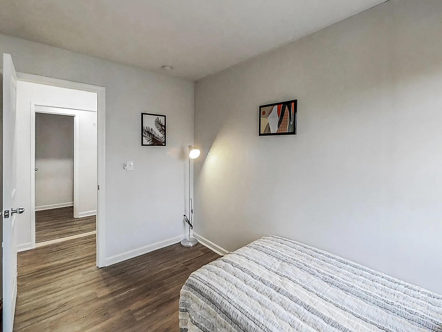 4 bed, 2.5 bath, 1792 sqft, $667 — Photo 2