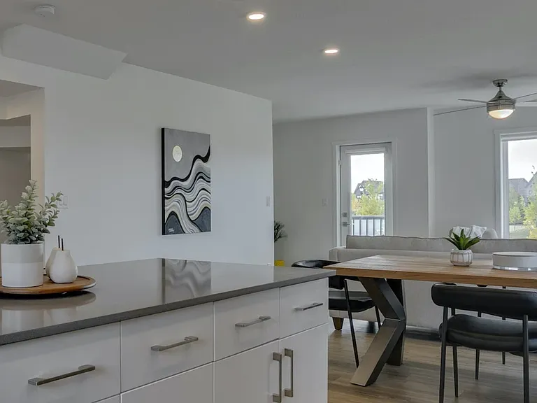 5250 Chapelle Rd SW — Photo 4
