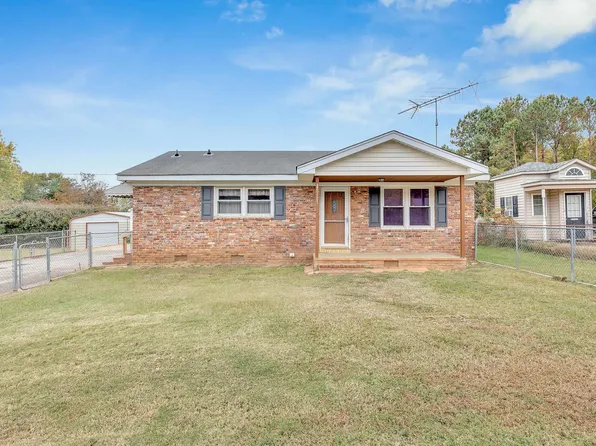 8121 Daniel Ct, Spartanburg, SC 29303