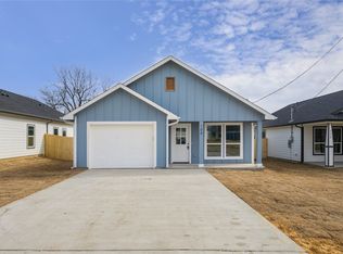 109 S Fir St, Celeste, TX 75423