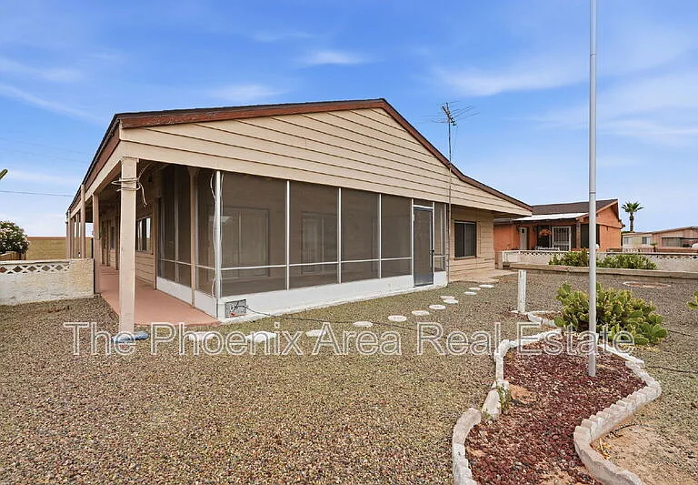 2431 N Higley Rd — Photo 38