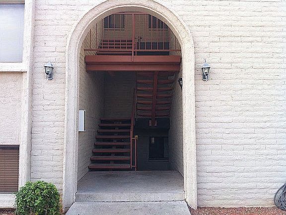 2nd image of 11666 N 28th Dr Unit 192