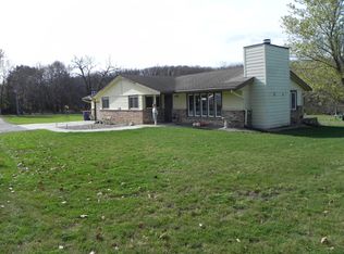 14231 Harding Trl, Indianola, IA 50125