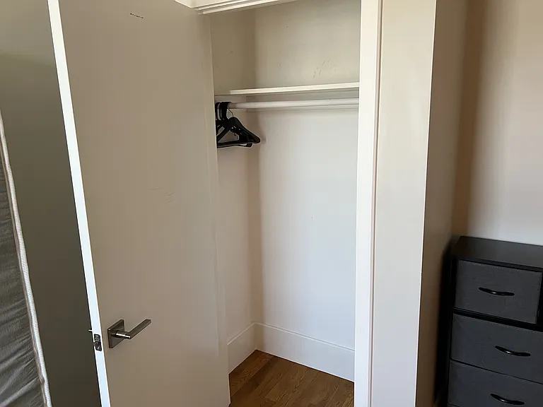 204 Spencer Ave #10 — Photo 24