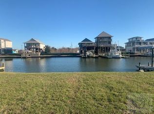 2104 Laguna Harbor Cove Blvd, Pt Bolivar, TX 77650