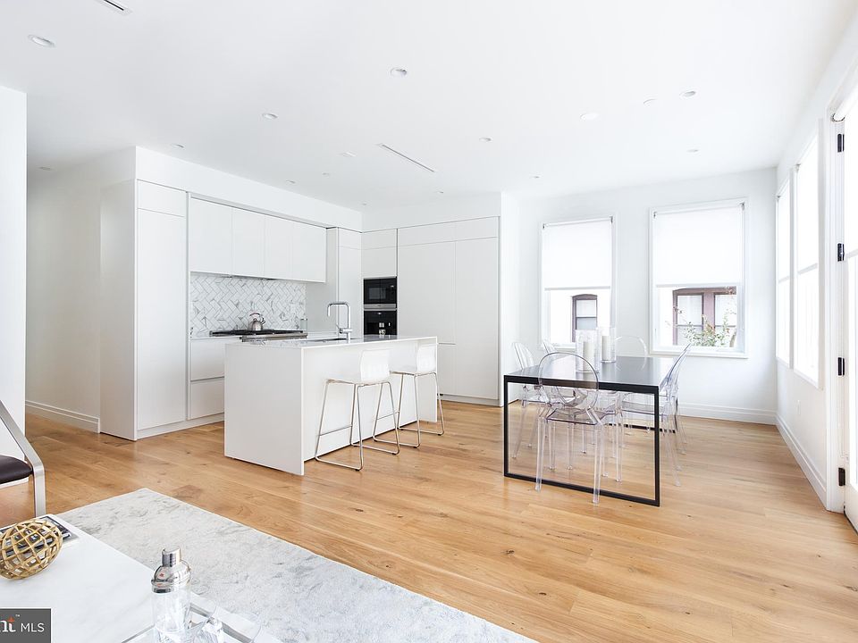 1st image of 2312 Ashmead Pl NW #2