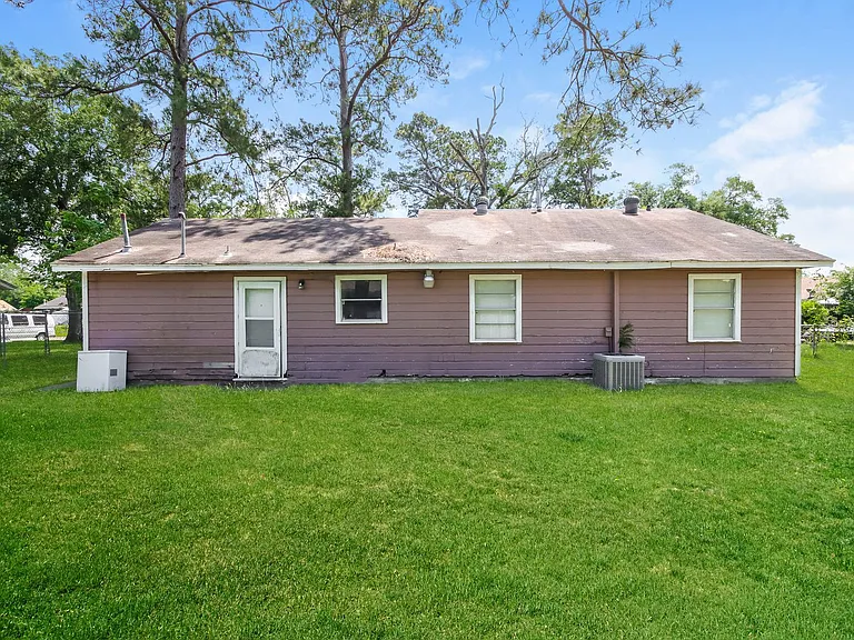 11235 Lemond Dr — Photo 14