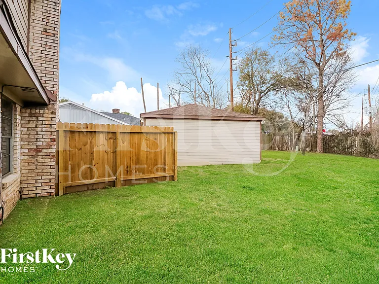 16534 Royal Mile Ln — Photo 15