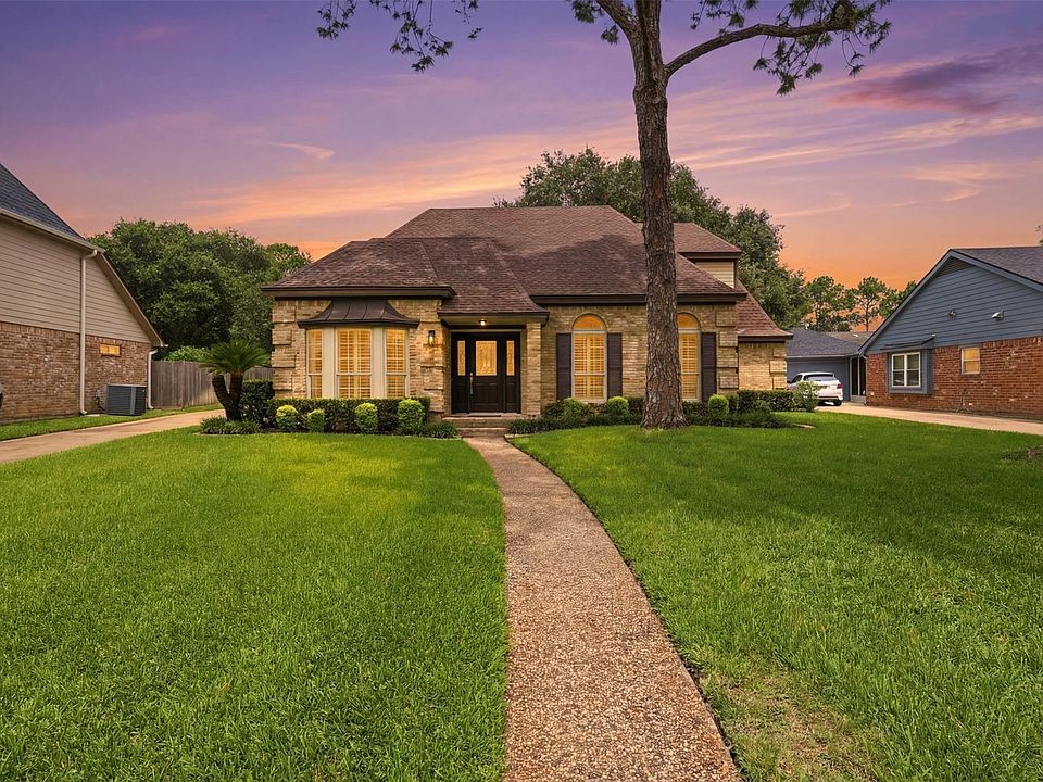 1st image of 1515 Carters Grove Ln