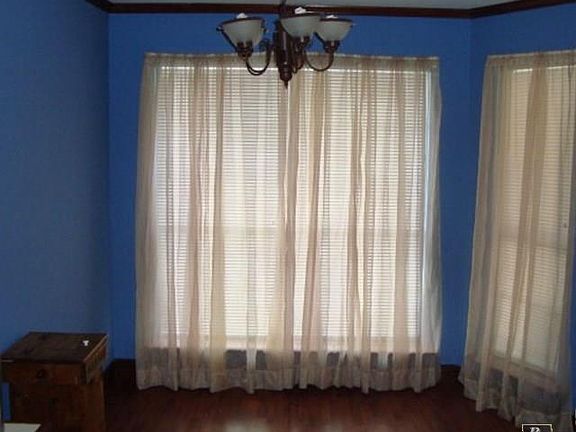 4th image of 408 Woodfield Blvd