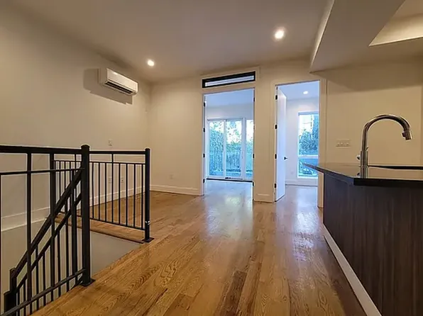 1534 Putnam Avenue image 1 of 12