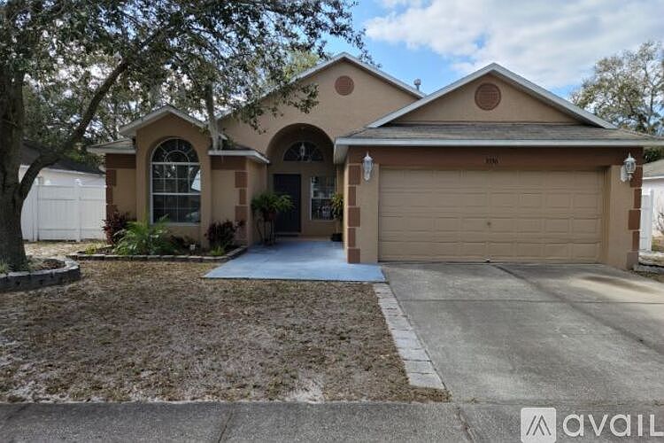 1st image of 3336 Pine Top Dr
