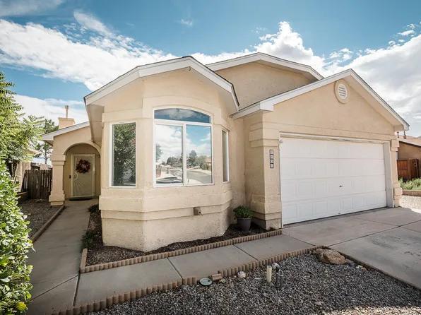 5832 Taurus Ave NW, Albuquerque, NM 87114