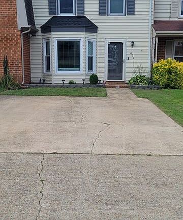 2nd image of 434 Wayman Ln