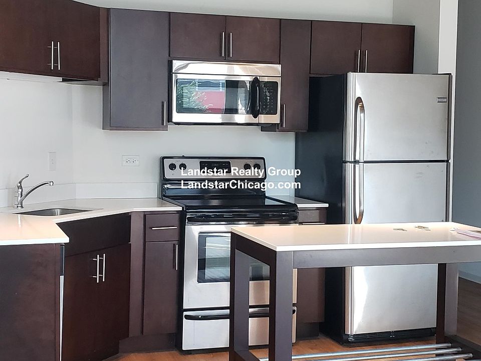 1st image of 125 E 21st St APT 208